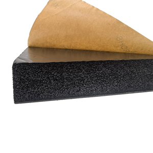 NBR PVC-gummiskum med selvkl&aelig;bende